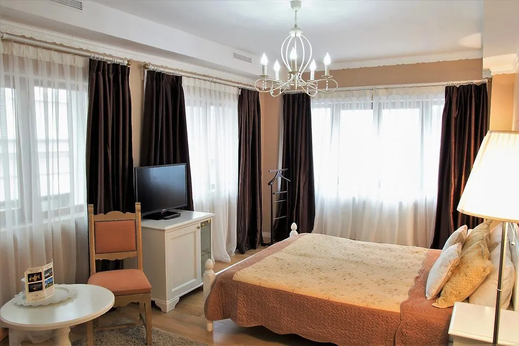 Old City Bucharest Nf Hotels 4*,